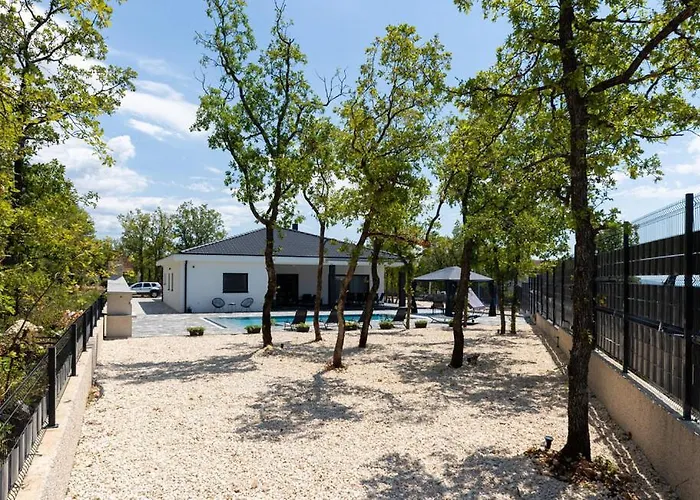 Vanja Villa